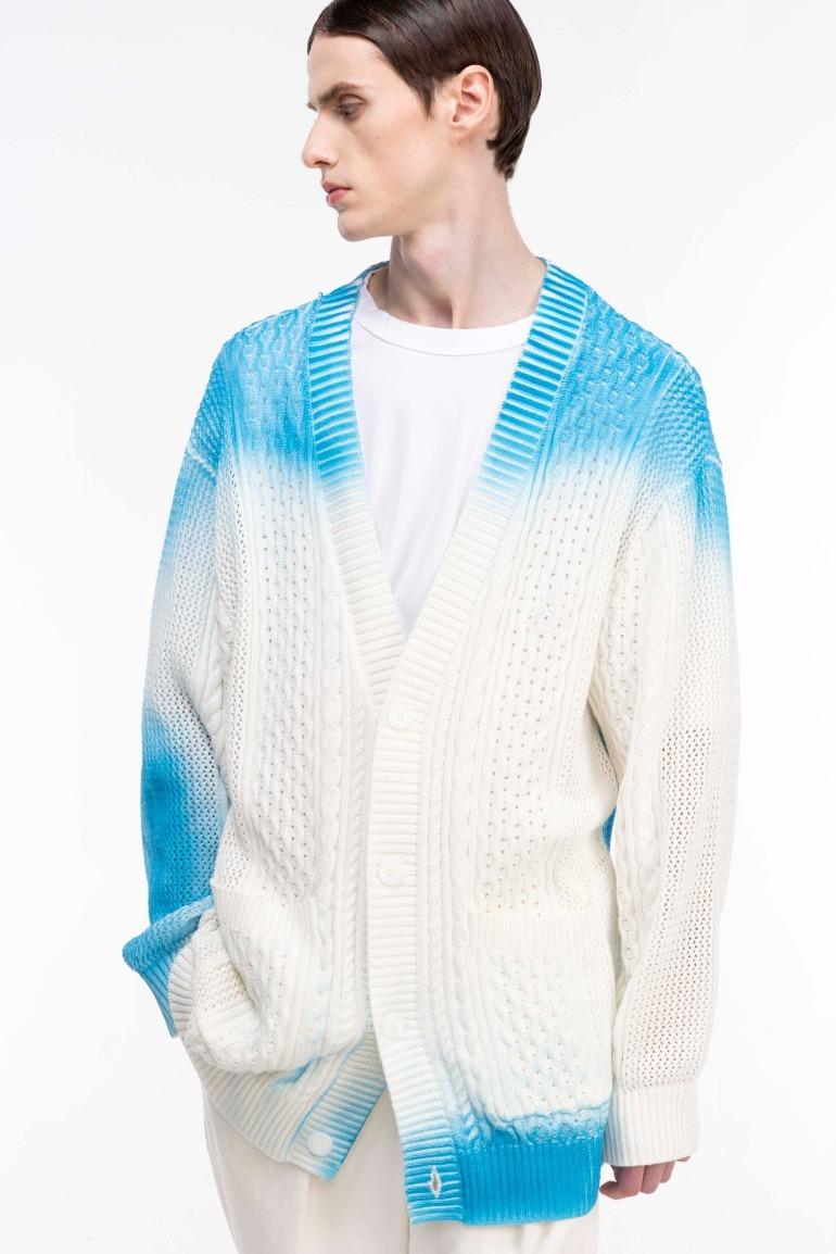 스프레이 다잉 케이블 가디건 화이트