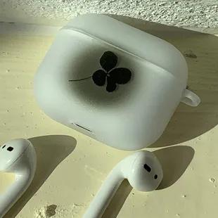 [withsome에어팟/버즈]가우시안 클로버 에어팟 버즈 케이스