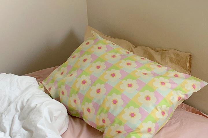 spring flower pillow
