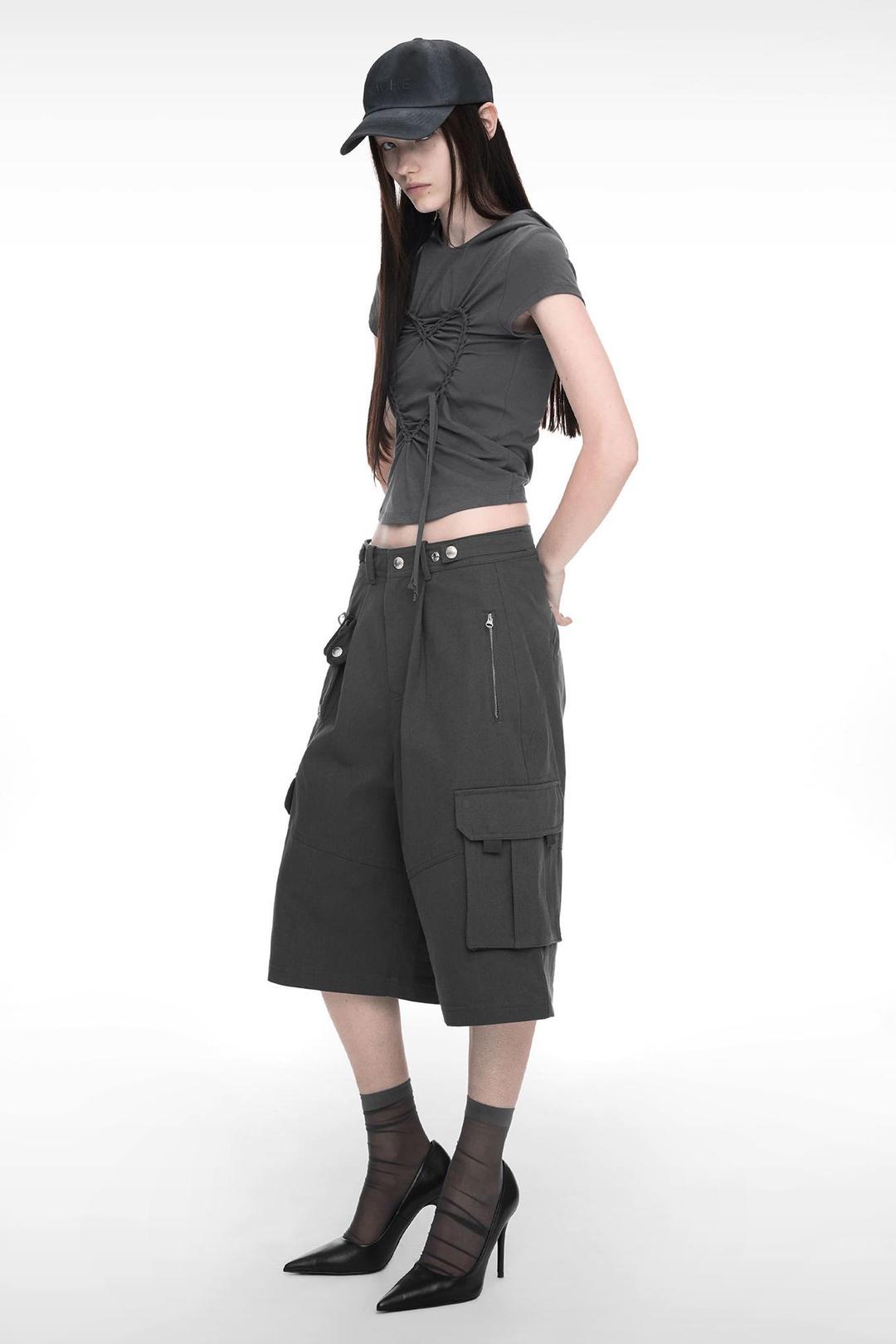 WIDE CARGO HALF PANTS (UNISEX) CHARCOAL