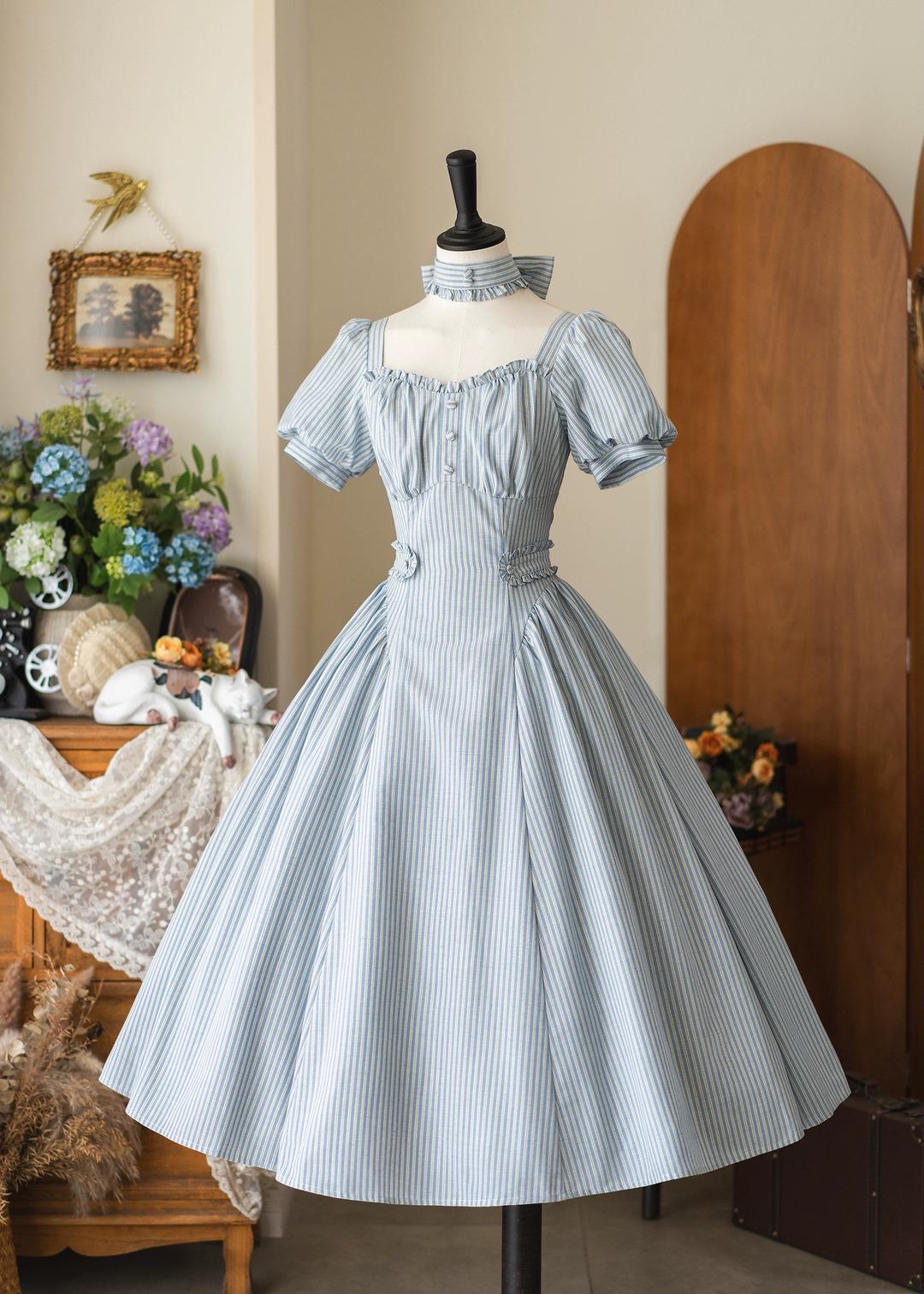 Forest Wardrobe~Chantilly Forest~Classic Lolita OP Dress With Square Neck & Underskirt