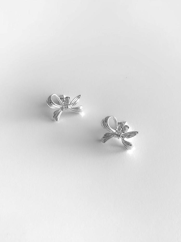 (어센틱) merry ribbon earring 리본귀걸이