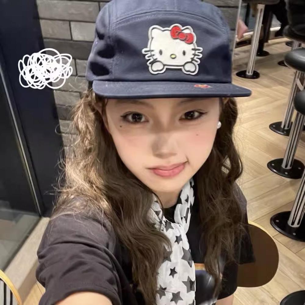 헬로키티 모자 캠프캡 야구 캡모자 스냅백 Y2K 볼캡 키치한 빈티지