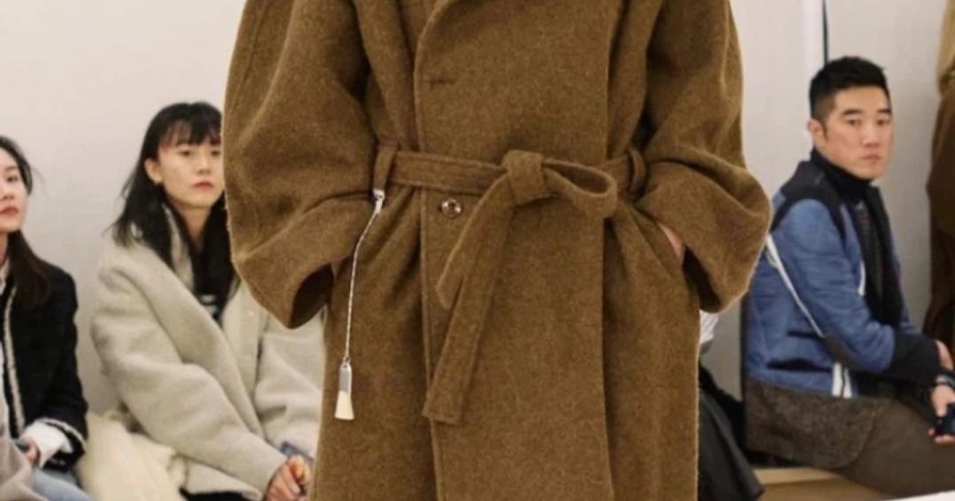 르메르 24fw 울 코트 34사이즈