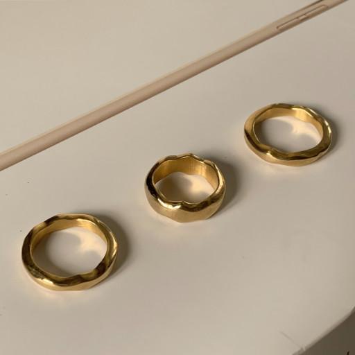 Rippling Thick Ring (gold)