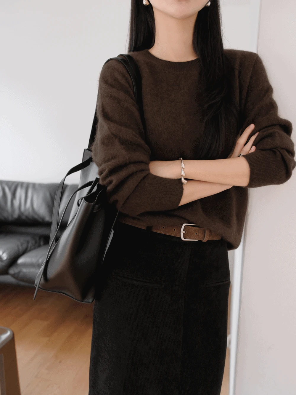 로이르 울 앙고라 라운드넥 니트