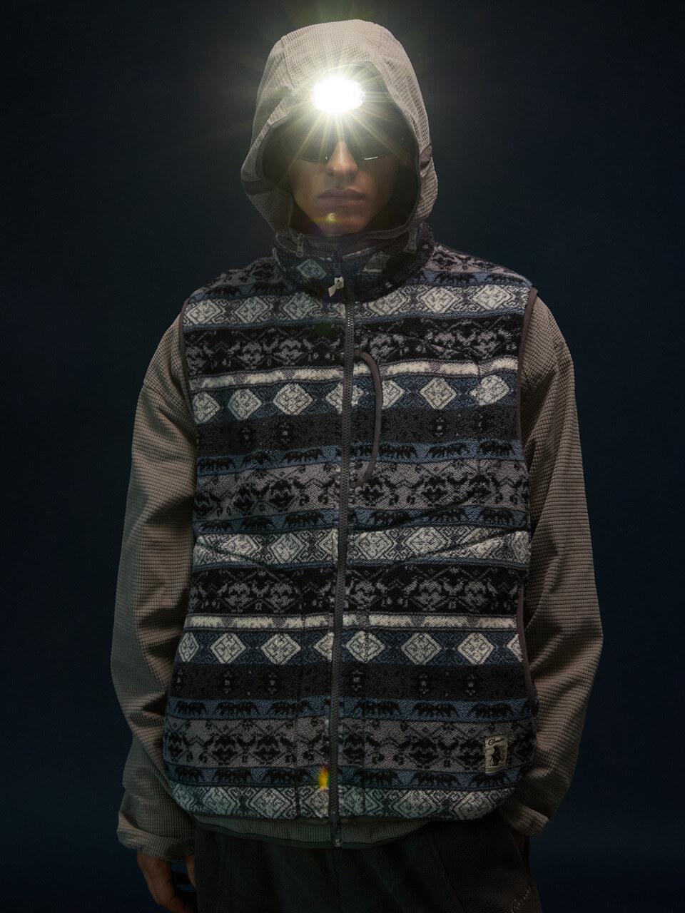 REVERSIBLE SHERPA VEST [BLUE] - (주)원더플레이스