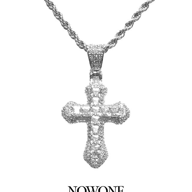 [12/6발송예정][써지컬] Cubic Cross Necklace / 큐빅 십자가 목걸이