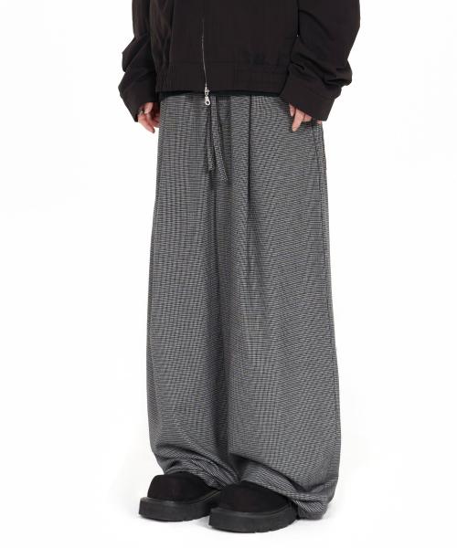 Fine Check Balloon Trouser Black
