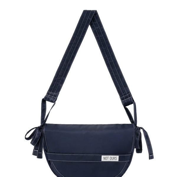 Recycled nylon bandal bag | Navy