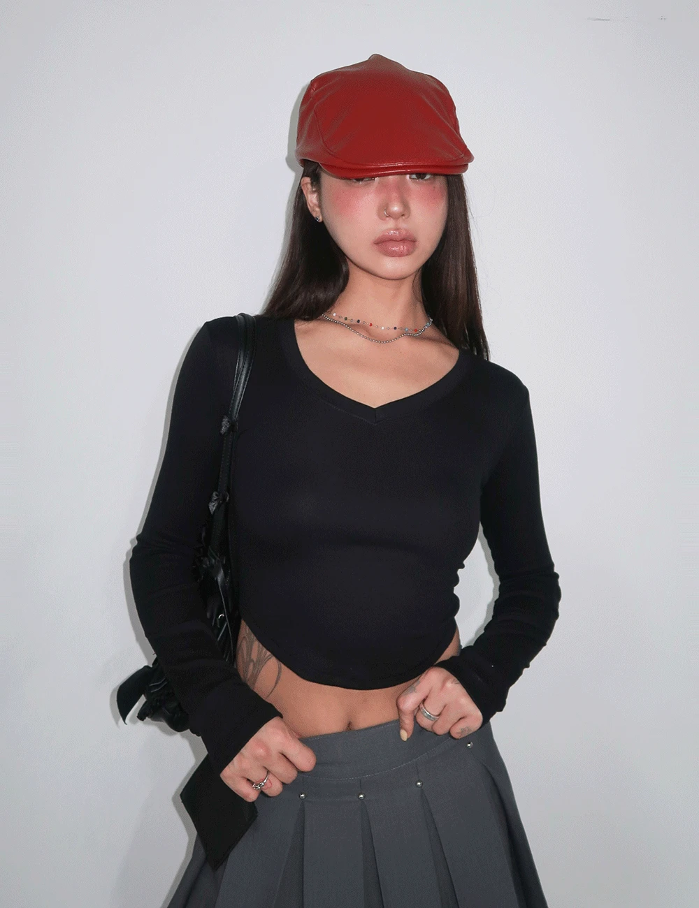 SYN V-NECK T / 신 브이넥 티