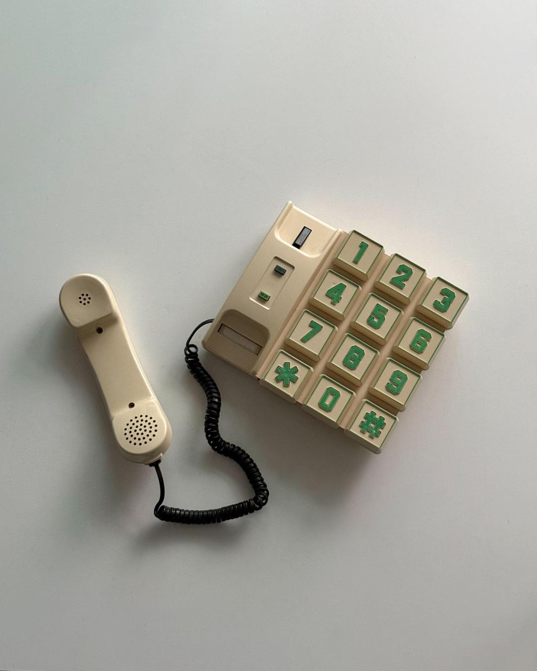 80s TECLER ‘Pluto‘ Telephone