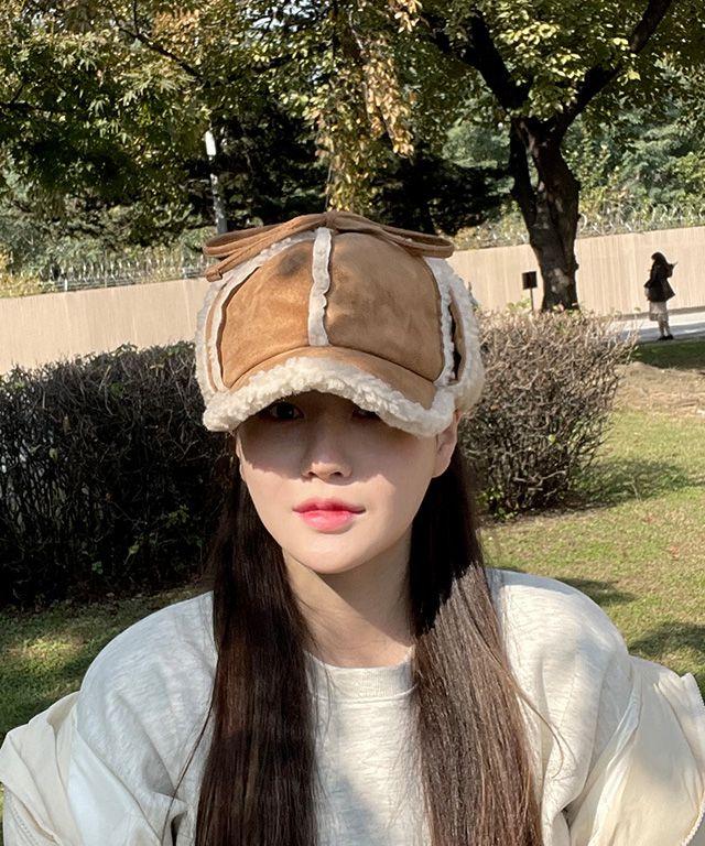 [2color] 무스탕 투웨이 스웨이드 트루퍼햇 스웨이드 양털 귀도리 군밤장수 모자 방한 겨울 뽀글이