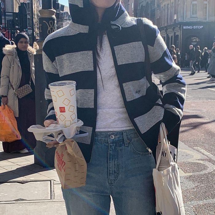 a stripe hoodie knit (navy)