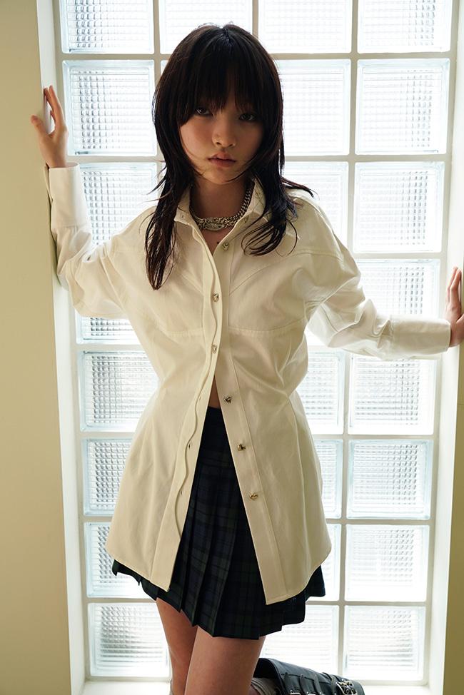 HEART BUTTON PINTUCK SHIRT