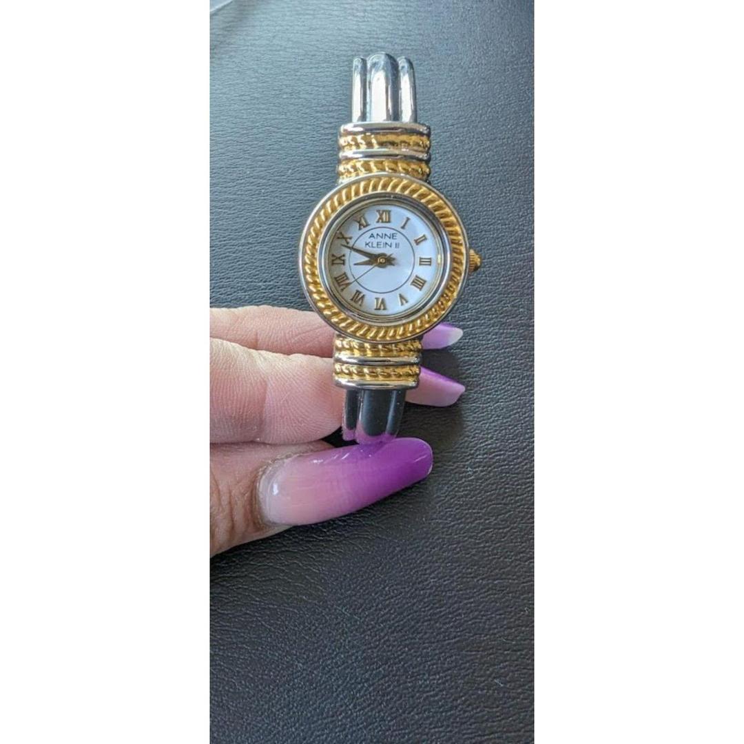 In good condition. Bracelet band, Rhinestone on...
