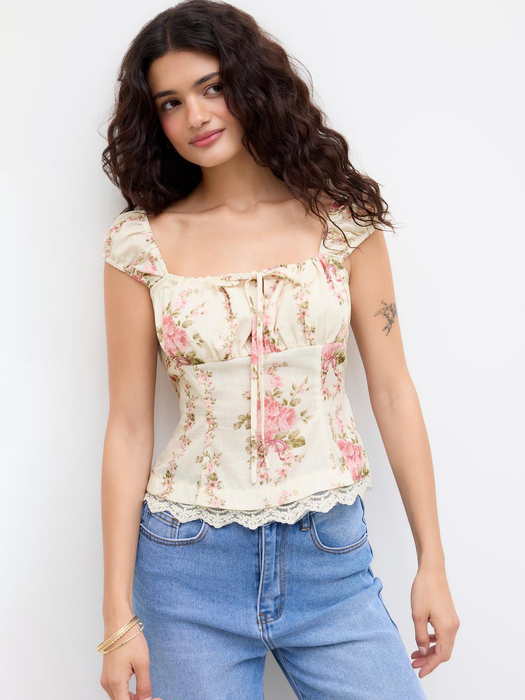 Floral Lace Trim Ruched Knotted Tank Top