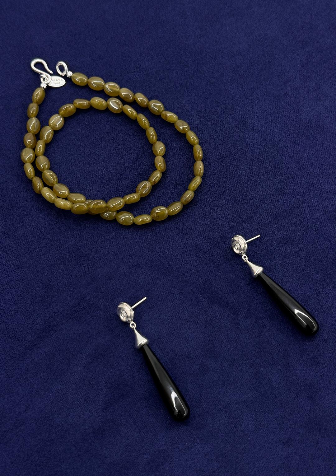 Olive necklace