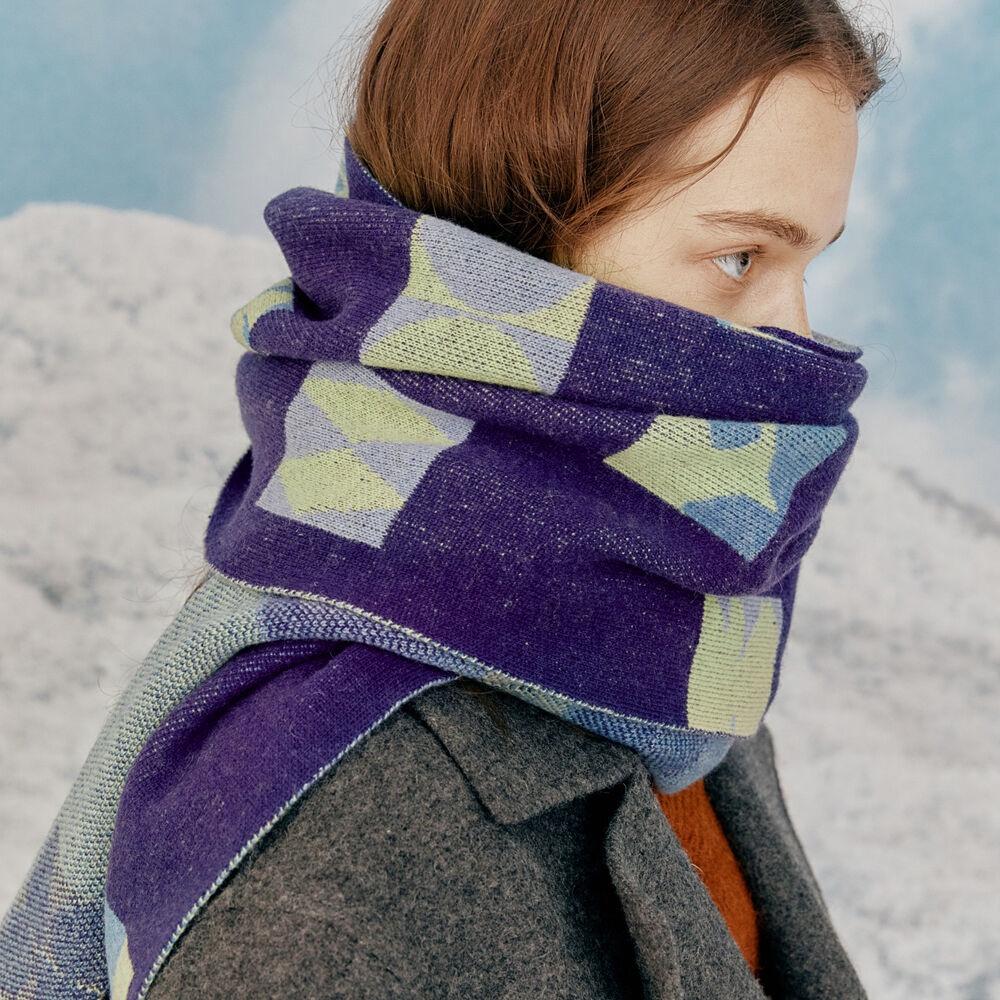 [선물포장]Lotta Pattern Muffler Purple