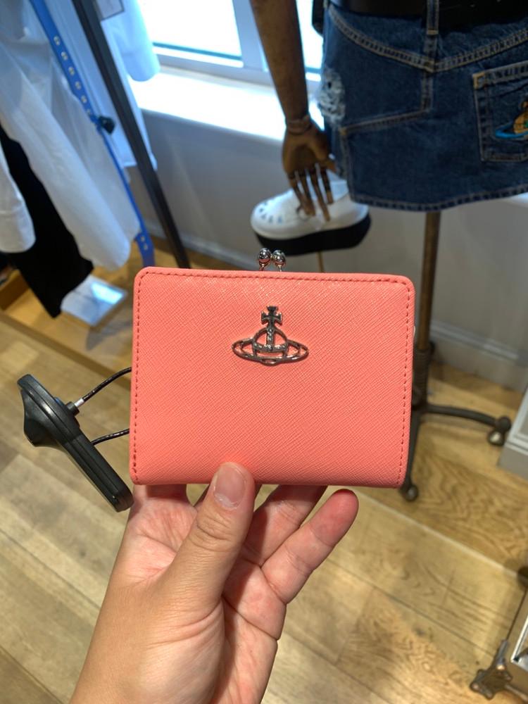 [60%세일] 비비안웨스트우드 사피아노 프레임 반지갑