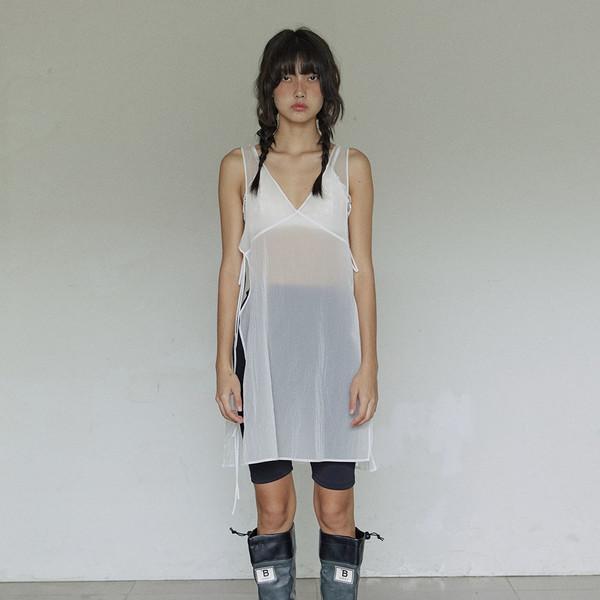 Sheer layered onepiece / White