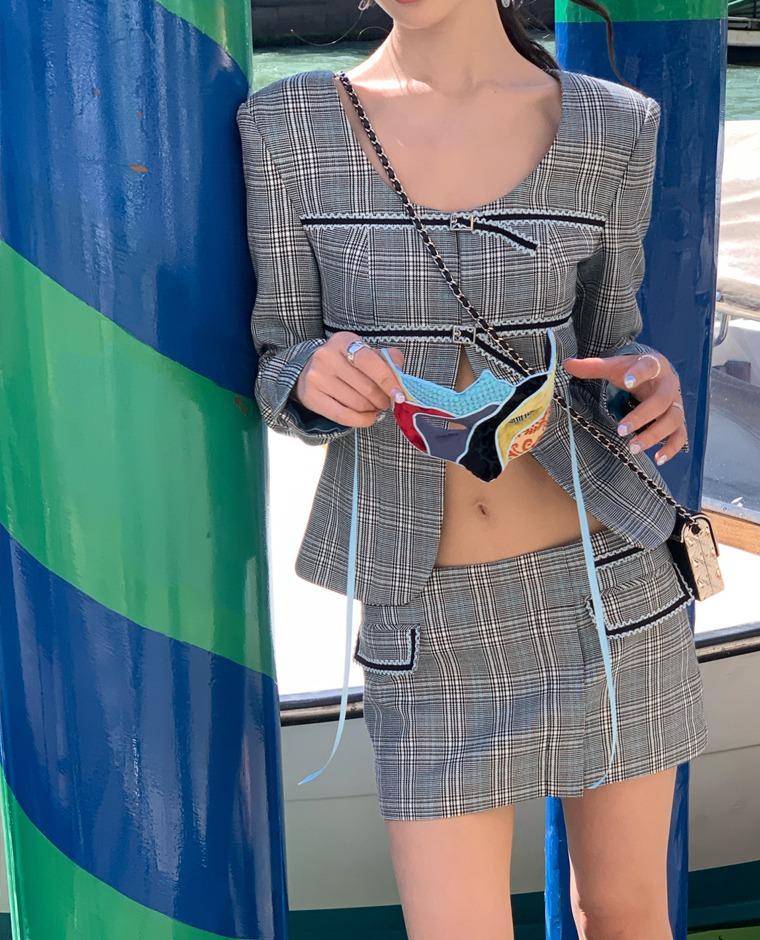 로사 블루 체크 자켓