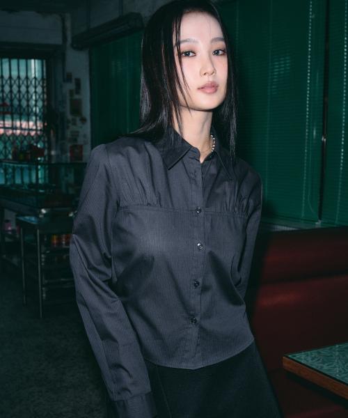 페이즐 핀 포인트 셔츠 [차콜 ST]