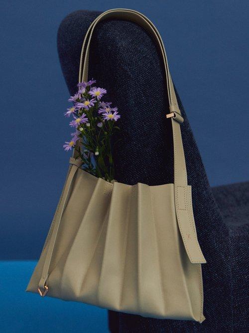 Modern Pleats S Simply Tofu