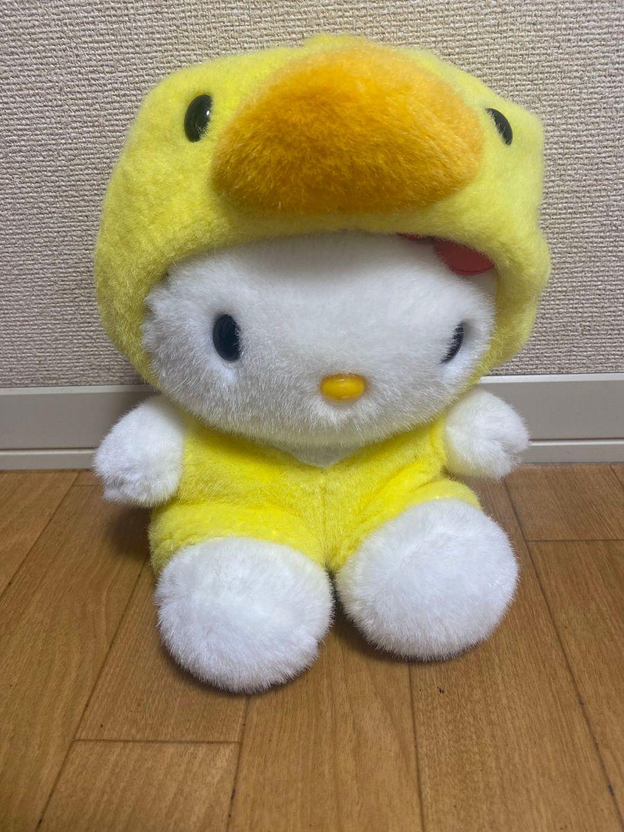 ハローキティぬいぐるみ　ひよこ