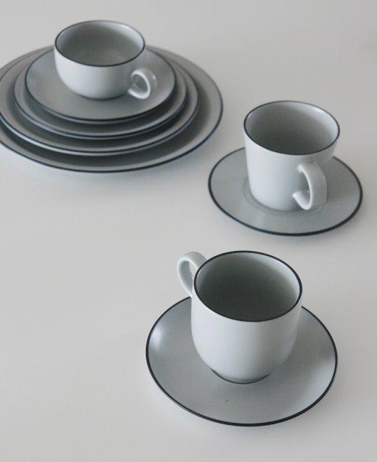 카네수즈 클라리스 잔&소서 (타입 3종) 그레이