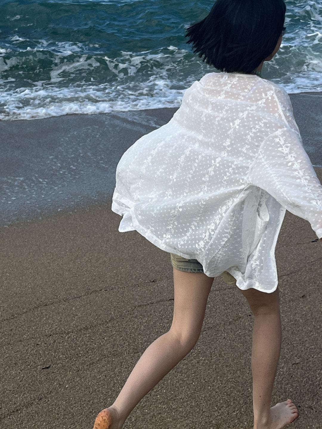 김아홉 로브 논카라 레이스 자켓