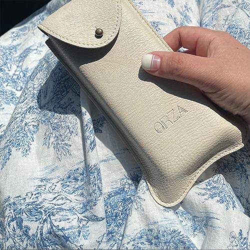 ORZA ﻿바닐라 선글라스 / 안경 케이스