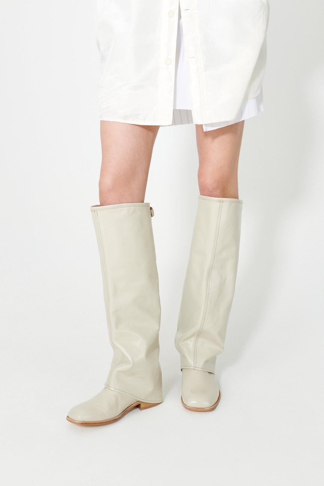 High Gaiter Dusty White Leather