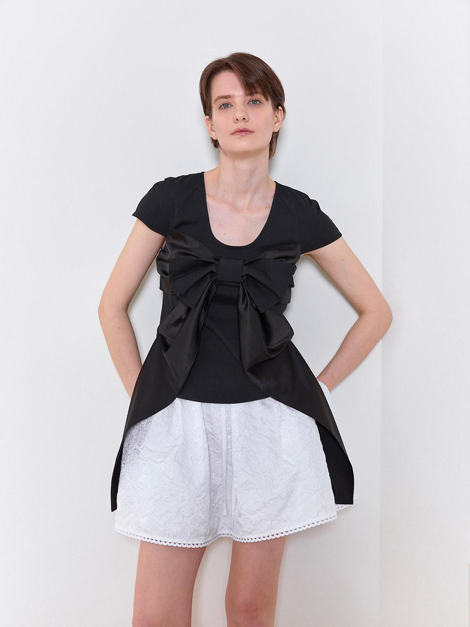 Bow Detailed Blouse _ ( Black / Ivory )