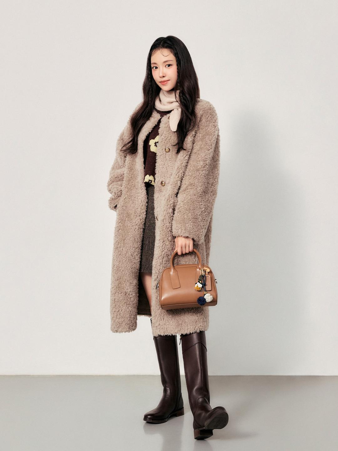 JJ지고트 울 라운드넥 롱 무스탕 재킷 (GREY) GRBA3FRJ21