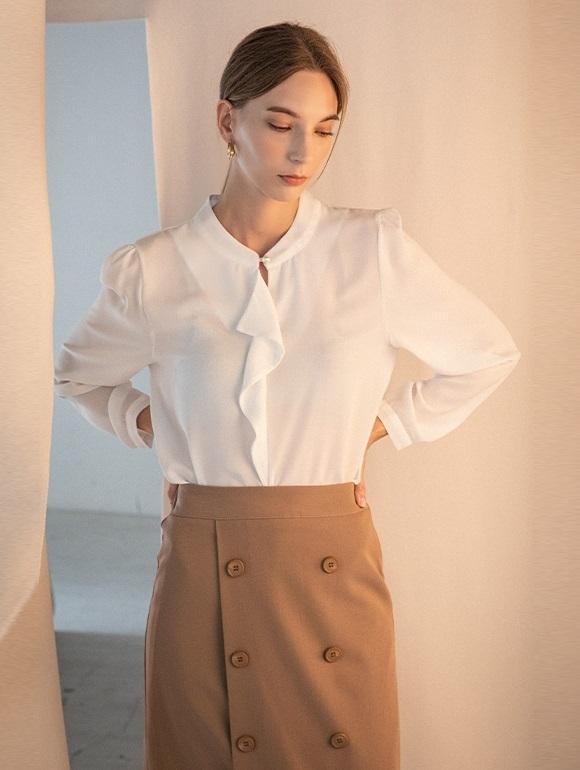 [15% 쿠폰][~77사이즈]프런트 러플 블라우스(CX9LSF1)