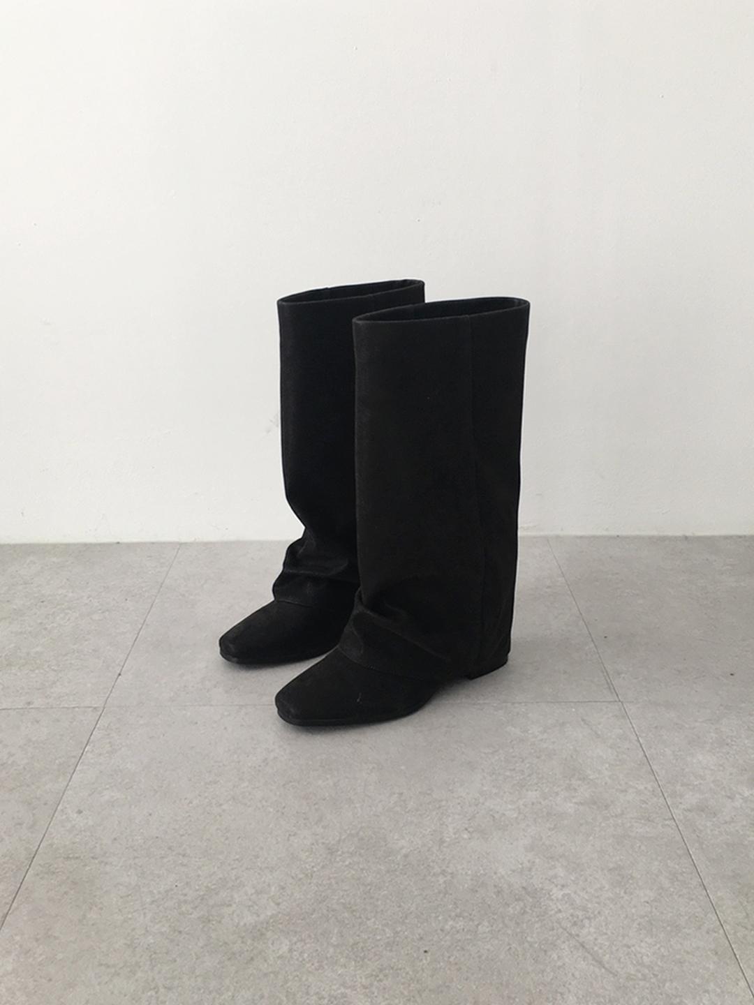 Folding Wrinkle boots