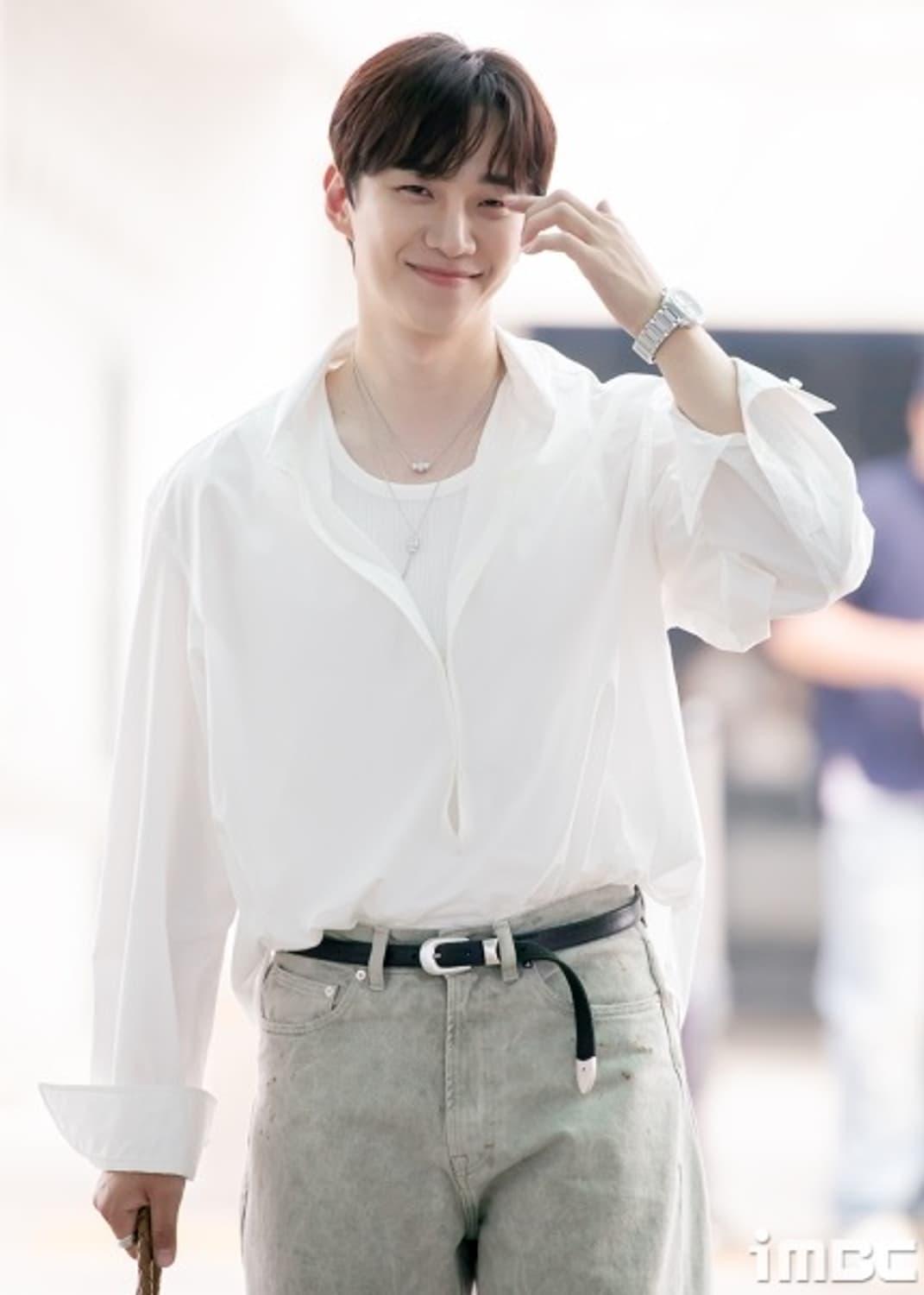 렉토 24S/S 드로잉 코튼 스탠딩카라 셔츠 오프화이트 | 후루츠패밀리