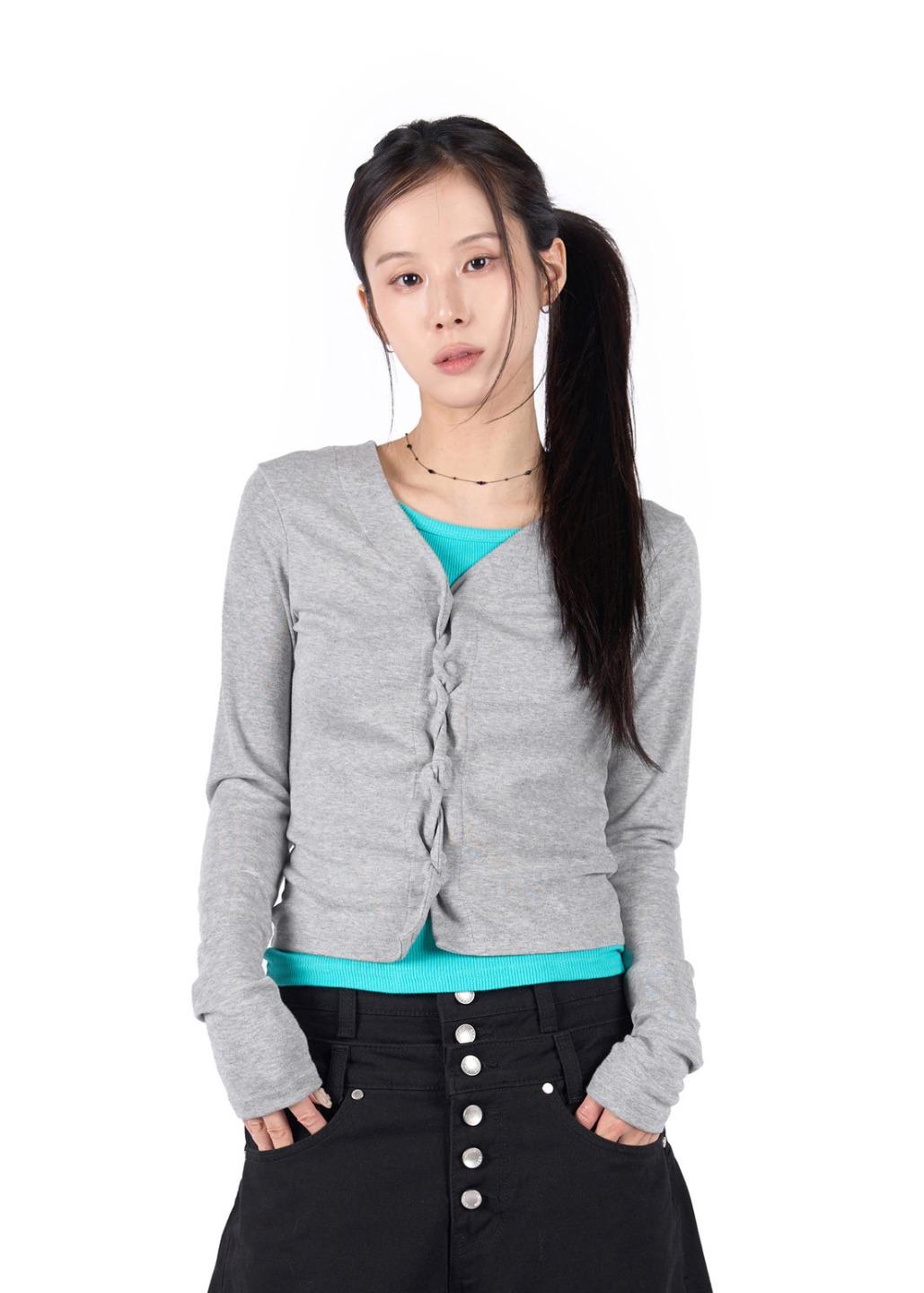 BUTTON TWIST CARDIGAN