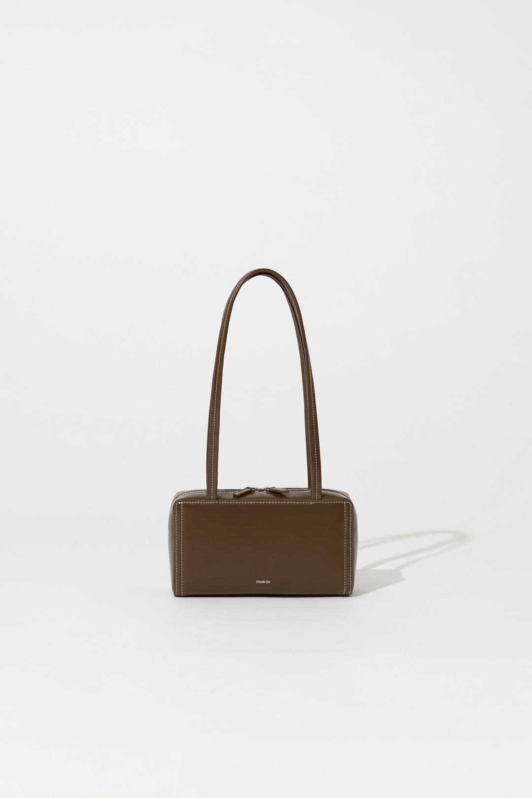 Post bag · 포스트백 / 스티치모카