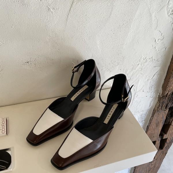 Espresso Ankle Strap Middle Heel < S23018 >  에스프레소 앵클 스트랩 미들힐  5cm