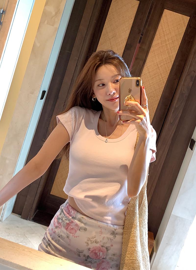 로이 U넥 티셔츠