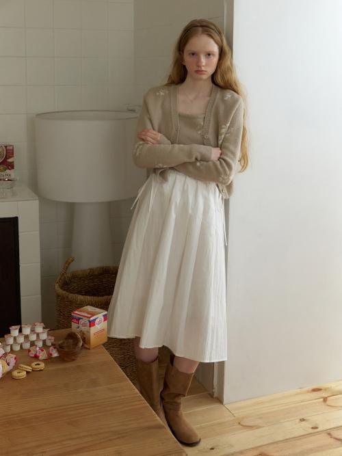 Mae flower cardigan (beige)