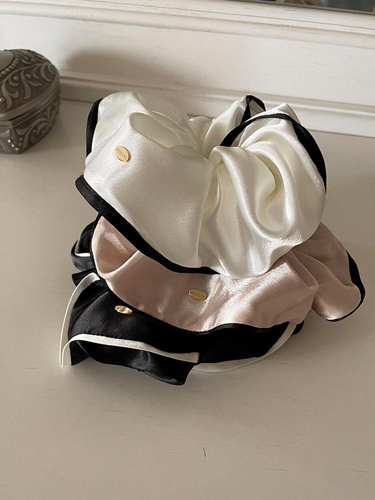 셀프러브 피렌체 볼륨 실크 스크런치 - 투톤 라인 파이핑 풍성 새틴 빅사이즈 곱창밴드