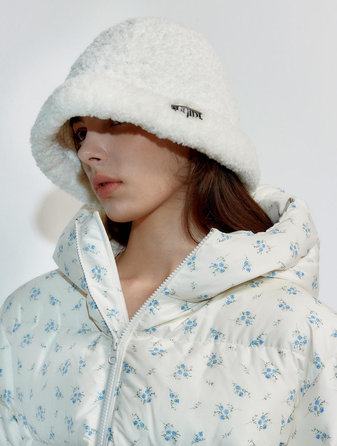 Boucle bucket hat White