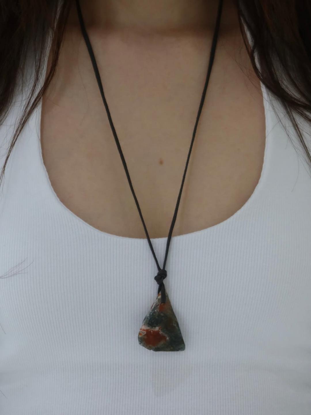 stone necklace | 후루츠패밀리