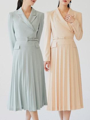 NADIA Classic notched collar pleated dress (Light mint/Cream apricot)
