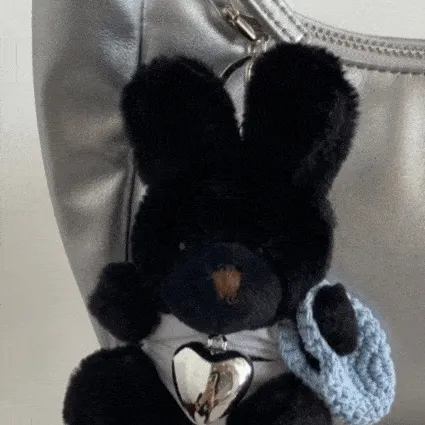 [빠른출고🔥제작 인형 키링 모음] 실버 하트 목걸이 검은 토끼 리본 그로밋 강아지 인형 키링 y2k 키치 자동차 열쇠고리 에어팟 버즈 백참