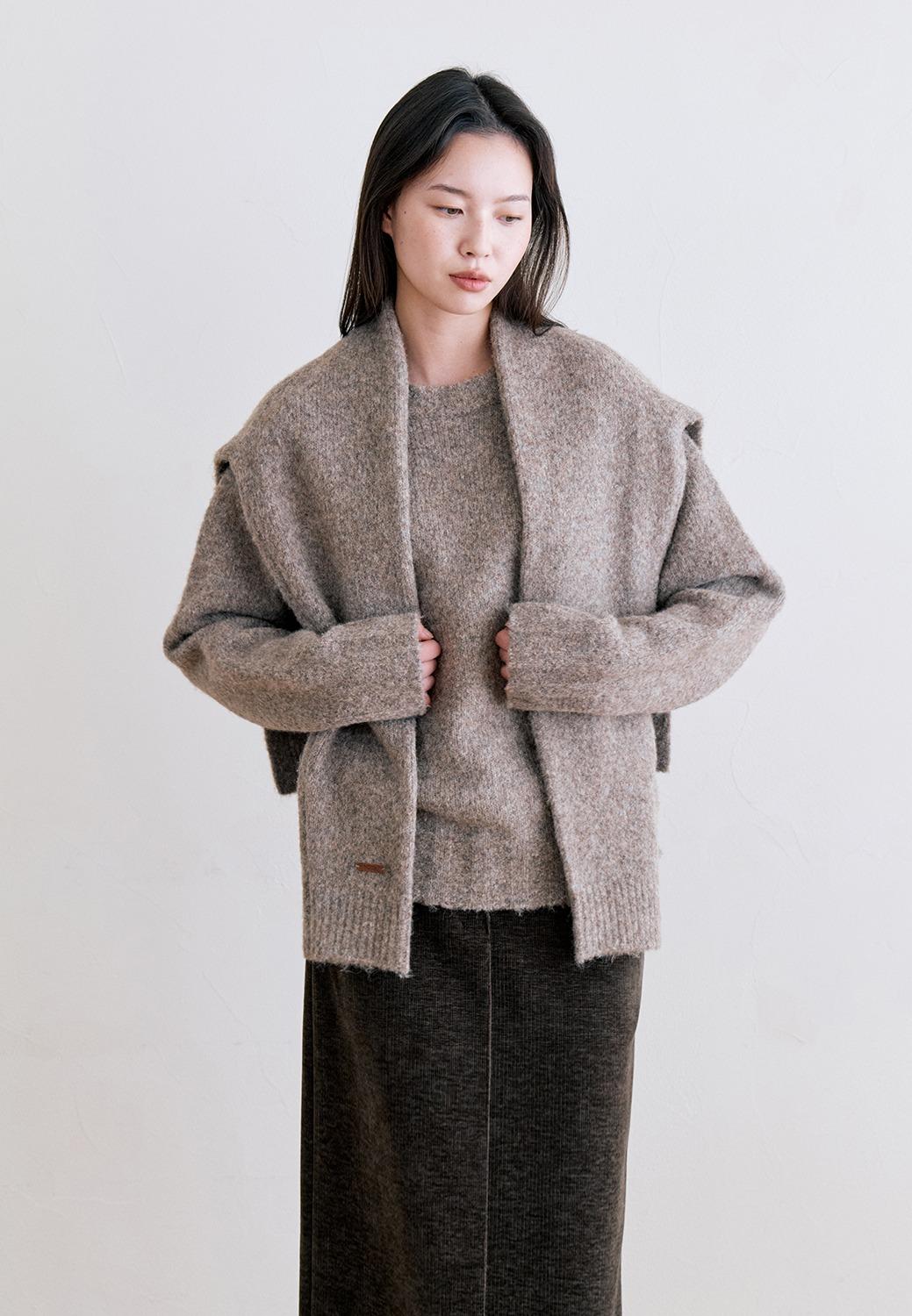 MILD SHOULDER KNIT - BEIGE