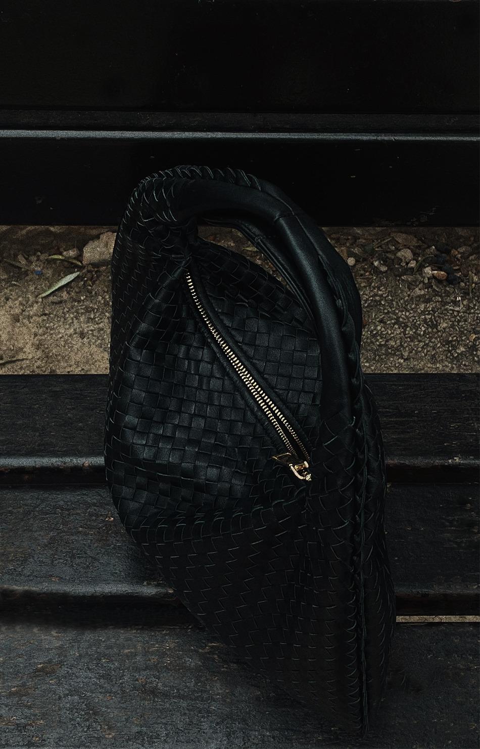 디아나 호보백/빈 가디세이/이태리 /블랙